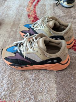 Adidas Yeezy Size  9
