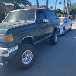 Ford Bronco 