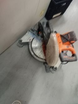 RIDGID Corded Miter Saw