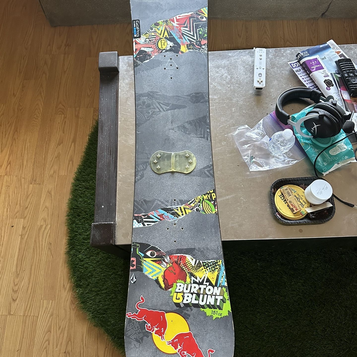 2010 burton blunt snowboard Twin Channel evo Burton Blunt (2010) - Freeride