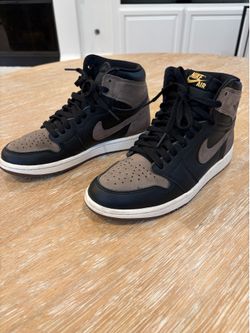 Nike Air Jordan 1 Retro OG High Palomino Sneakers