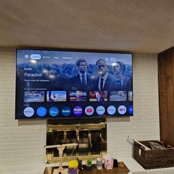 Tv TCL 98" 4k Glass With Sound Bar 