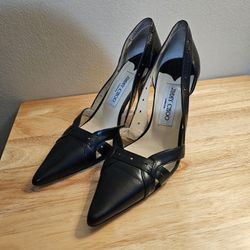 Jimmy Choo Classic Pointy Black Heels Pumps size 37.5 / 6.5 US
