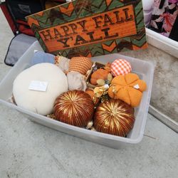 Free Thanksgiving Decor