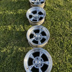 15” X 7” American racing Torq Thrust Wheels 