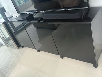 Modern High-Gloss Black IKEA BESTÅ TV Unit / Credenza – Excellent Condition