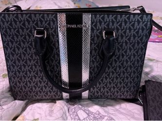 Michael Kors purse and wallet