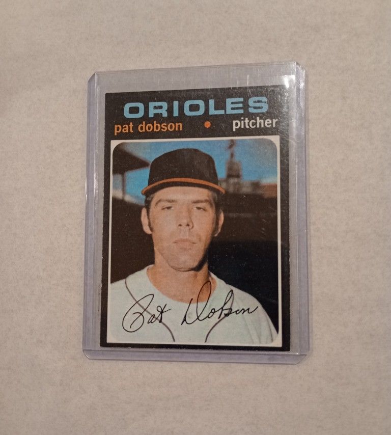 Pat Dobson #(contact info removed) Topps Baseball card NM