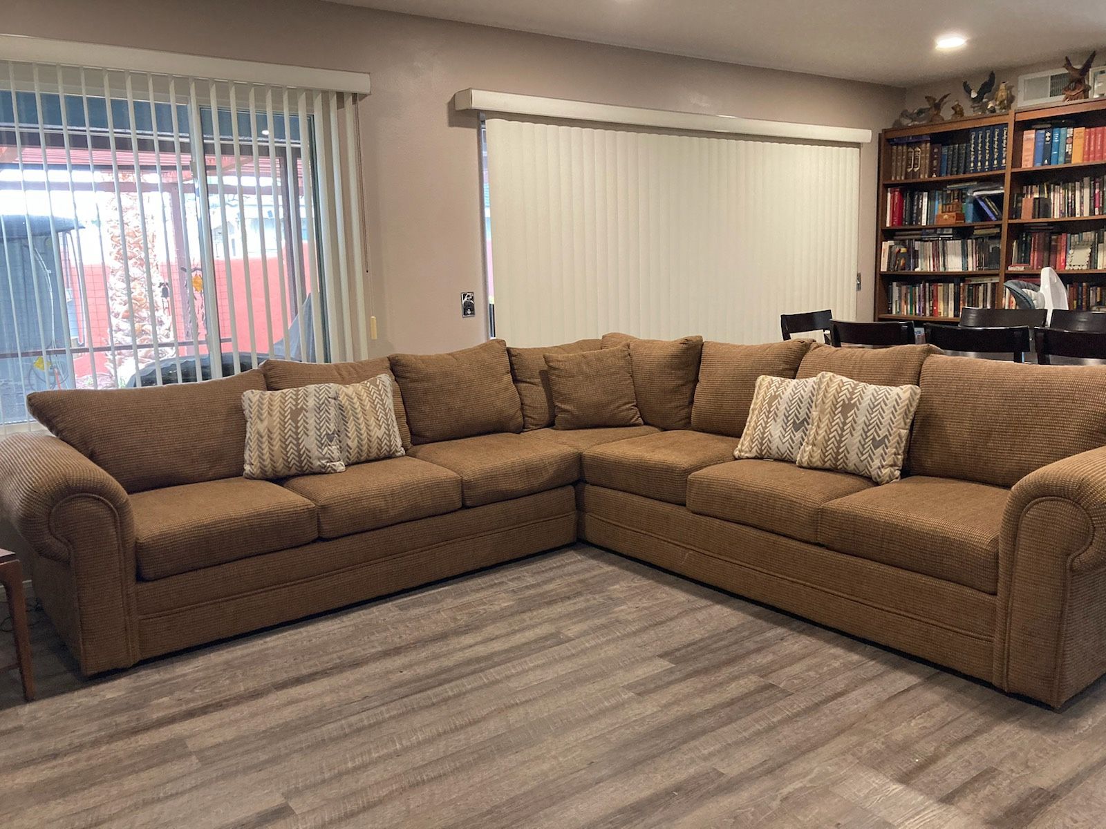 Sofa Set