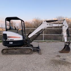 2014 Bobcat E32 Mini Excavator