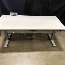 Timotion Standing Desk 72x30! We Have Many Sizes Available! We Also Have Ergonomic Chairs And Monitor Arms Available! 