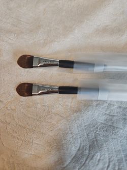 Mary Kay Foundation Liquid Brush Brocha Para Base De Maquillaje $6 Each