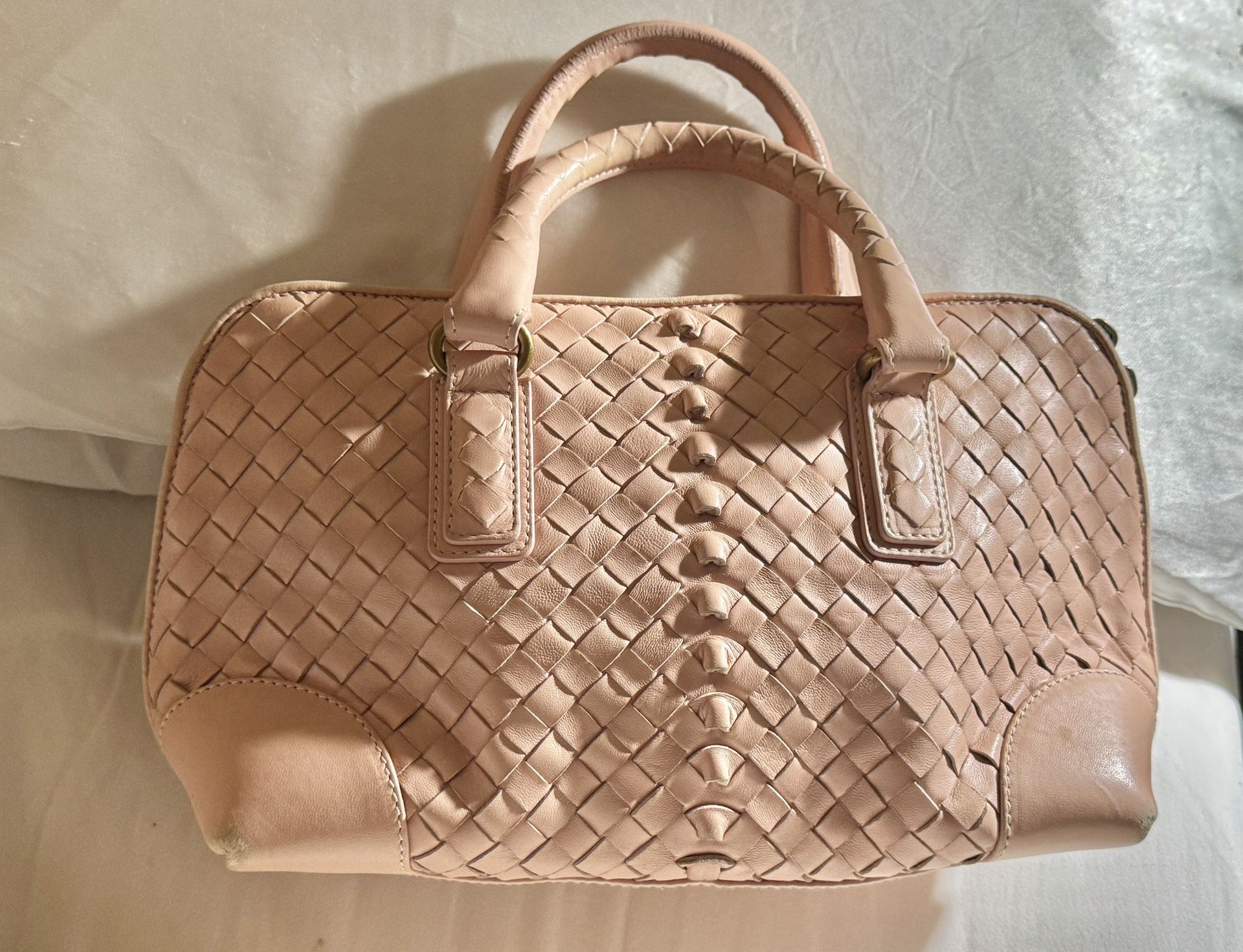 Bottega  Veneta AUTHENTIC