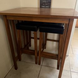 Small Dining Table 