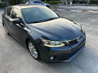 2011 Lexus CT 200h