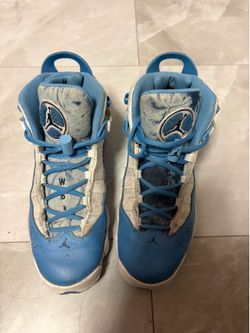 Jordan Max Aura 3 GS White/ University Blue Size 6.5Y
