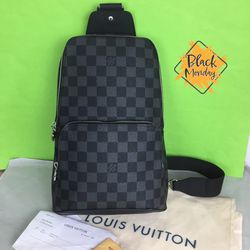 Louis Vuitton Heart Bag for Sale in Philadelphia, PA - OfferUp