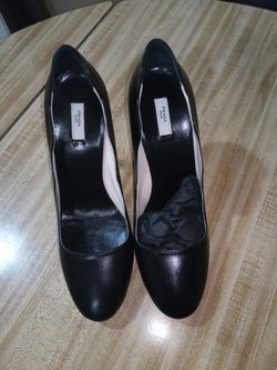 PRADA MILANO 4in.  DRESS HEELS.. BRAND NEW IN POUCH. $450.. NOT FOR LOW BALLERS! . 