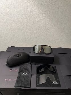 Oakley Sutro