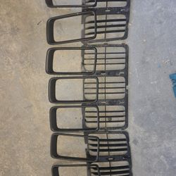 2016 Grand Cherokee Grill Inserts