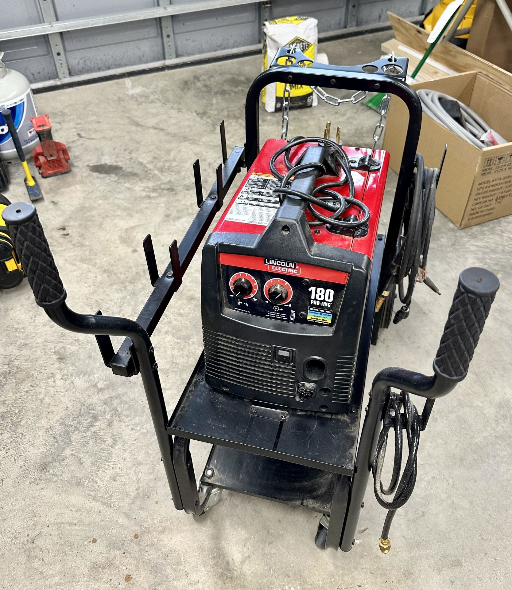Excellent Lincoln PRO-MIG 180 Mig Welder Complete Setup 22v W/Cart, Mask, Gloves, Wire, More!