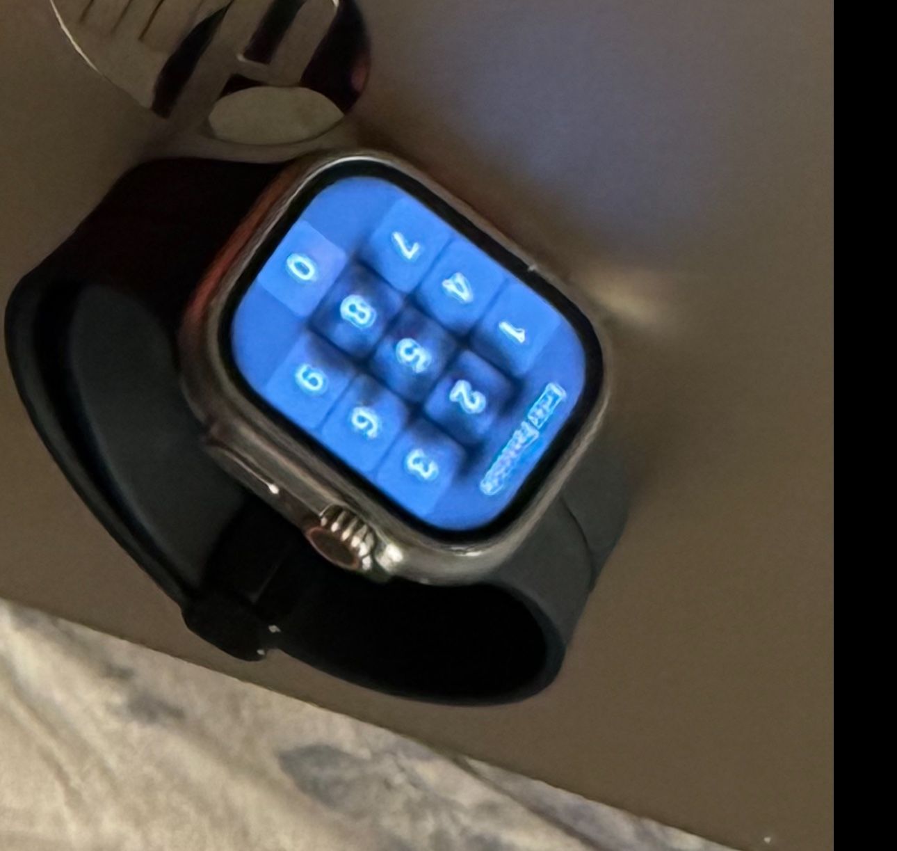 apple watch ultra 2 (ANY CARRIER)