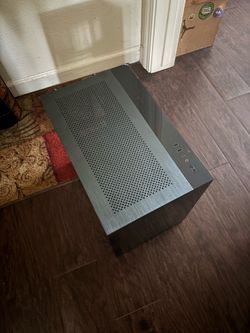 GAMING PC CASE Lian Li O11D ATX READ DESCRIPTION NO BOX 📦 PICK UP ONLY NO TRADE👉FIRM ON PRICE👈 ONLY CASH 💵 💲45