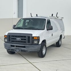 2013 Ford E-250