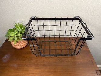3 metal wire organizing baskets