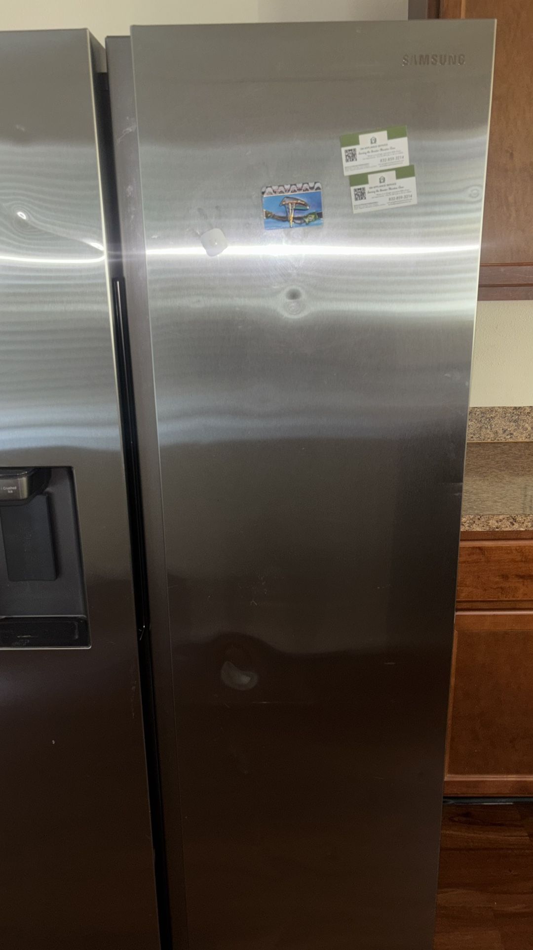 Samsung Counter Depth Side by Side Refrigerator with External Water and Ice Dispenser