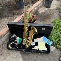 Tenor saxophone 🎷   Made in USA