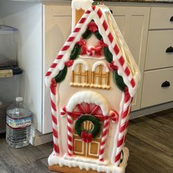 Gingerbread house blowmold