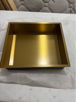 Stainless steel gold niche