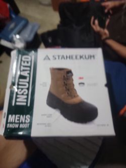 Brand New Men's Staheekum Snow Boots Size 11