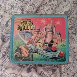 Walt Disney Magic Kingdom 1979 Vintage Lunch Box
