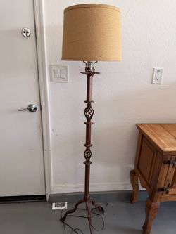 RUSTIC METAL LAMP