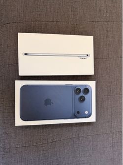 Brand New iPhone 17 Pro Max and iPhone Air