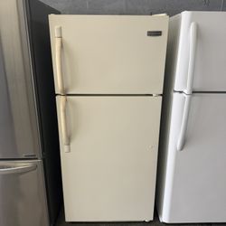 30” Beige Frigidaire FRIDGE REFRIGERATOR NEVERA HELADERA FRIO REFRIGERADOR GOOD CONDITION DELIVERY 🚚 FREE WARRANTY 100 DAYS 7️⃣8️⃣6️⃣4️⃣2️⃣0️⃣1️⃣3️⃣