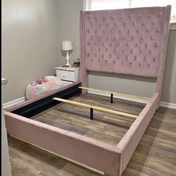 New Queen Bedframe 