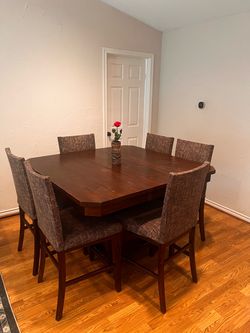 6 person extendable dining table and chairs