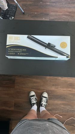 Hot Tools Pro Artist Curling Iron 1.25 Inch