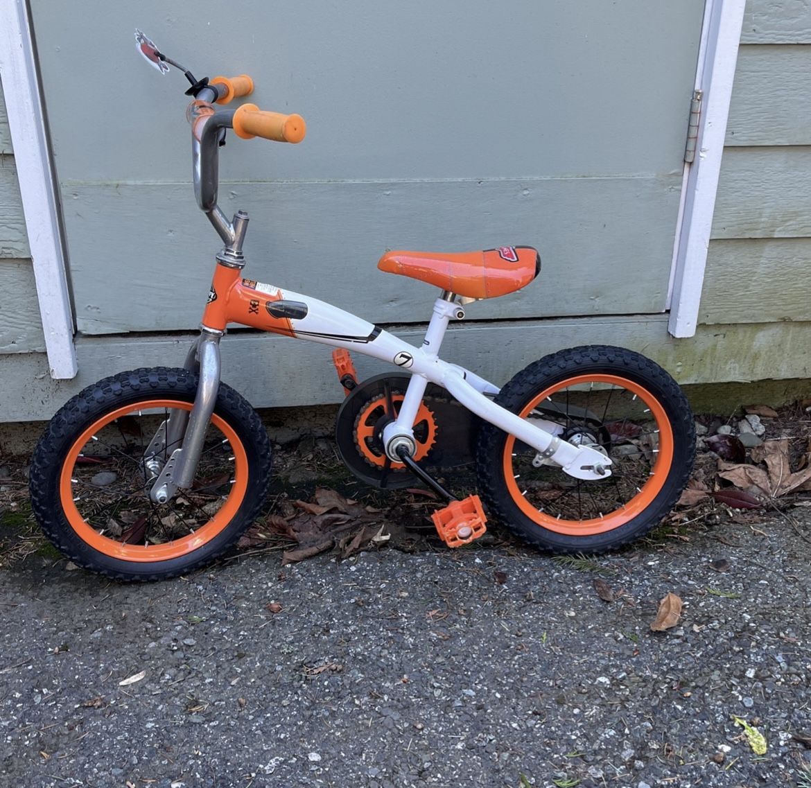 Disney Planes Orange and Black Huffy Kids Bike 14 Inch