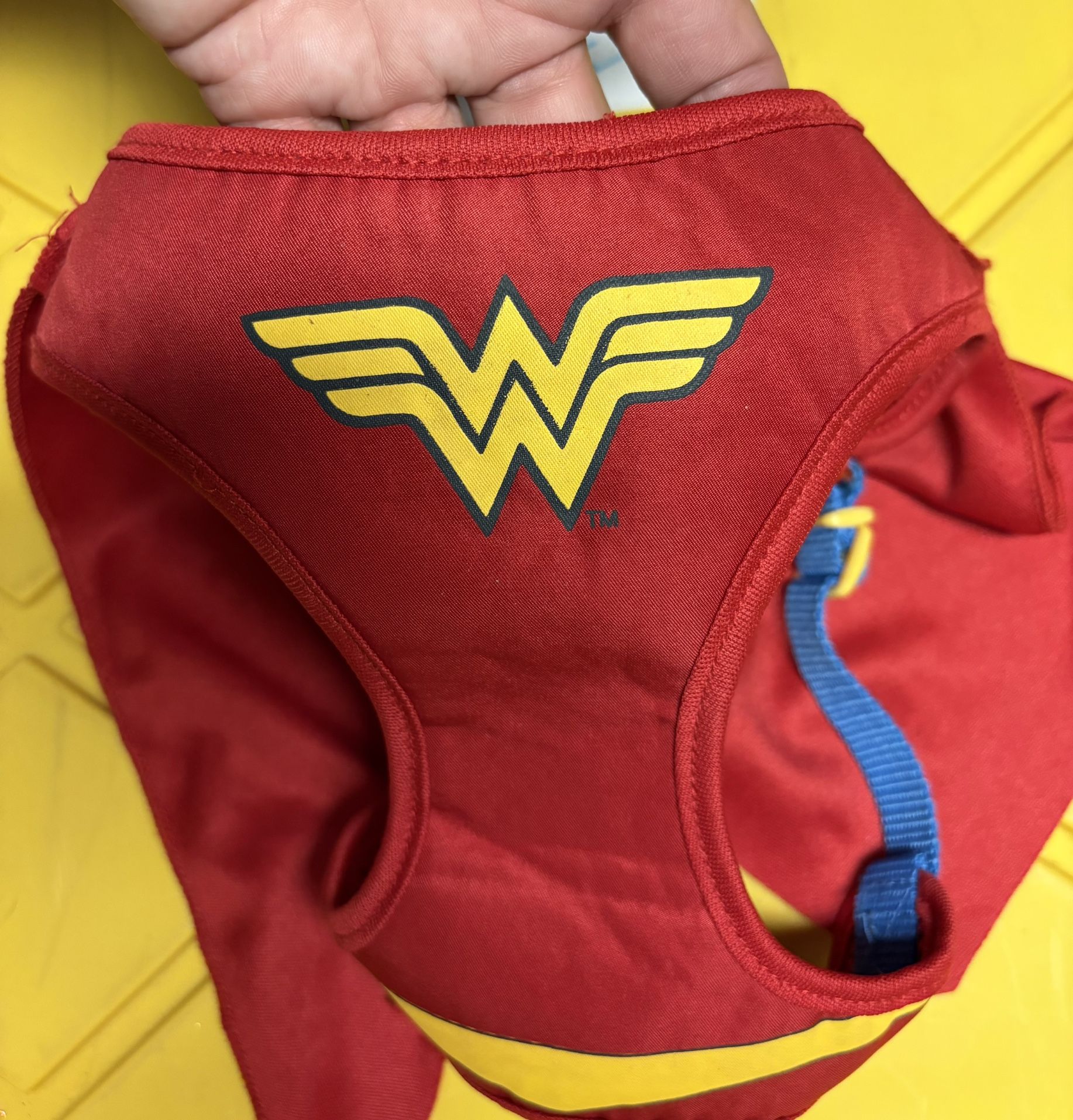 Like New. Small Harness