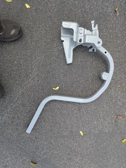 Used Genuine OEM  Ford Trunk Hinge Assy Lincoln Town Car 2003-11 6W1ZA Passenger Side Rear!!!!!!!!!!!!!!!!!!!!!!!!!!!!!!!!!!!!!!!!!!!!!!!!!!!!!
