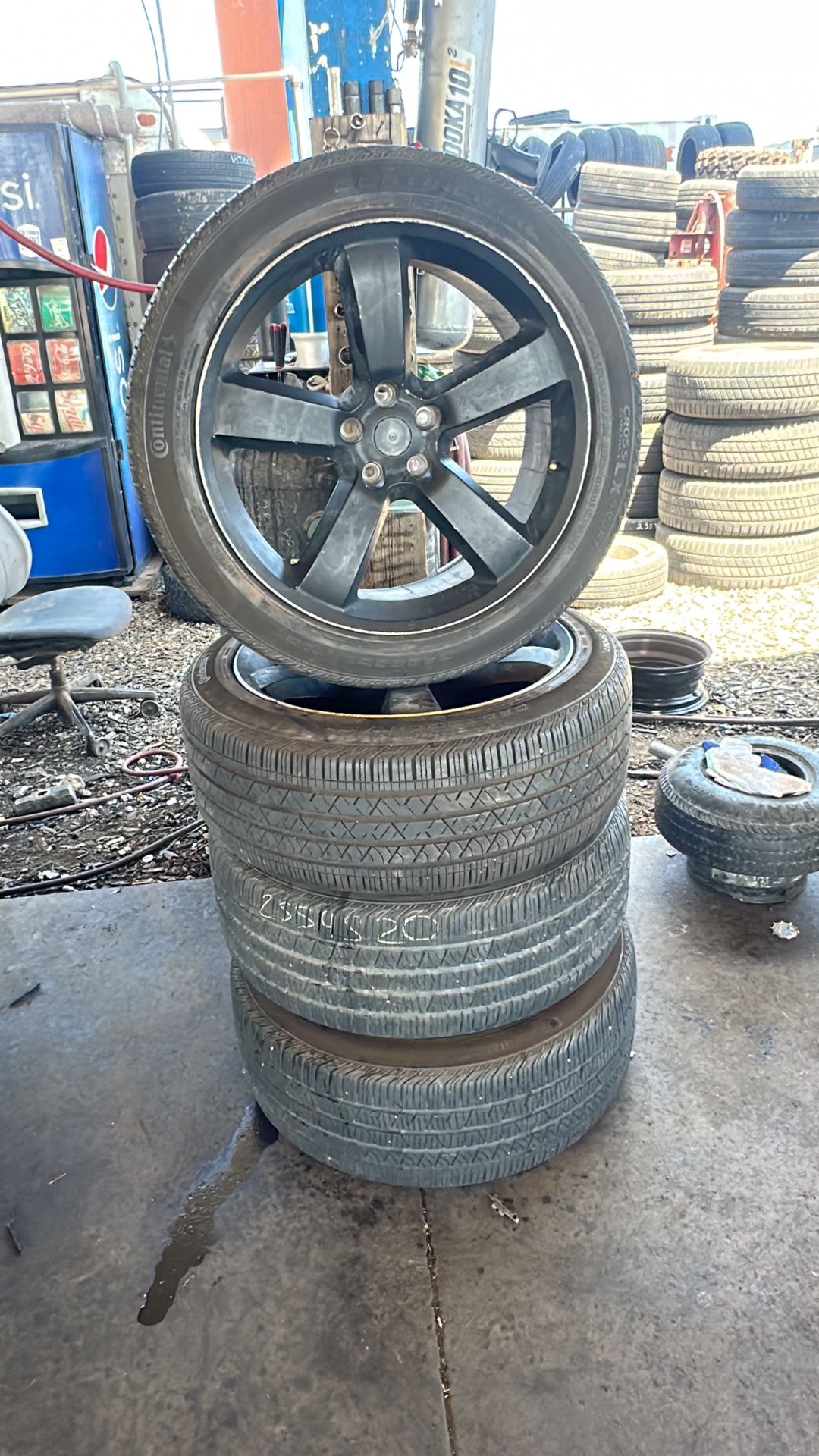 Rines Para Charger 20”