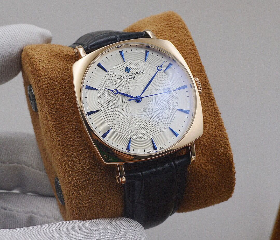 Vacheron Constantin Men’s Mechanical Watch With Box New