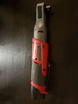 Milwaukee Cordless Ratchet Tool