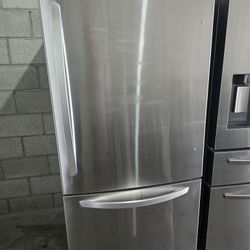 Refrigerador LG. 33 Inch. 