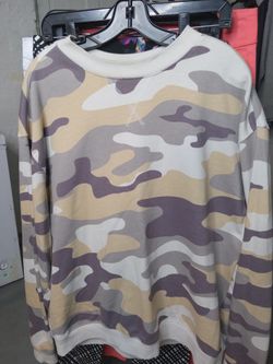 Mens Camo Crewneck