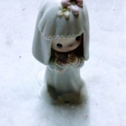 Collectible  Precious Moments 1983 Collectible “ Bride”